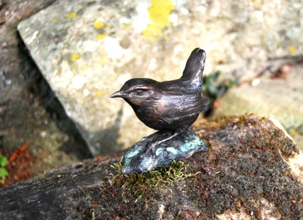 Sculptures Promote Nature Conservation
